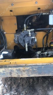 Volvo EC210B LC [14]