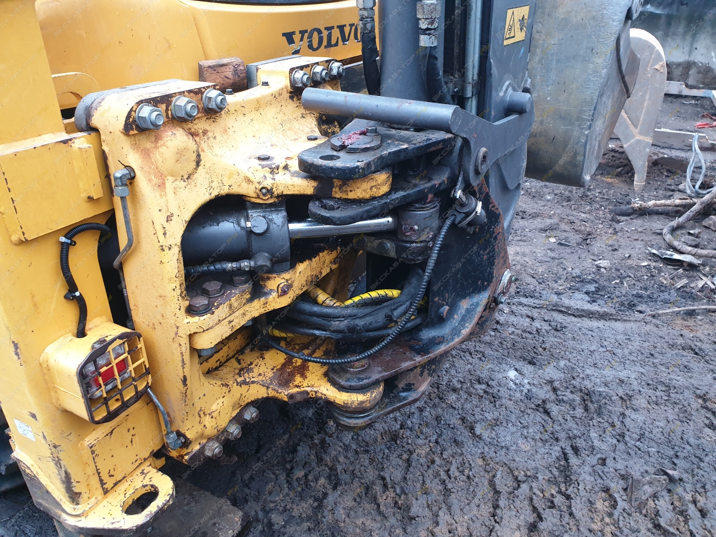 Volvo BL61B [5]