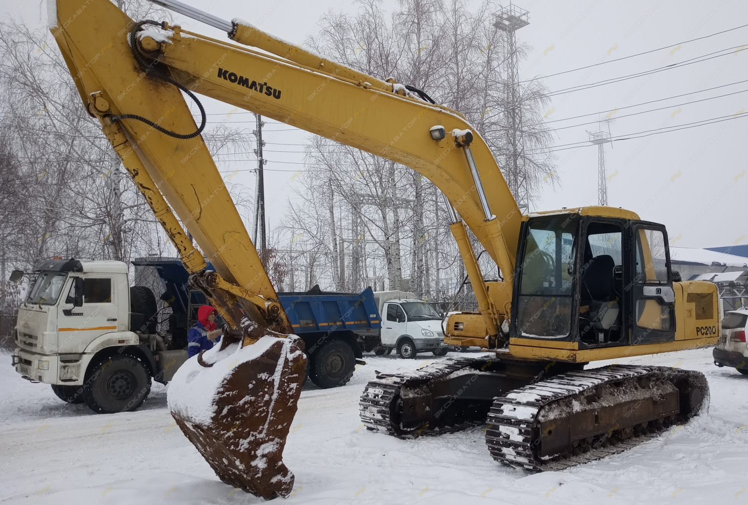 Komatsu PC200 [2]