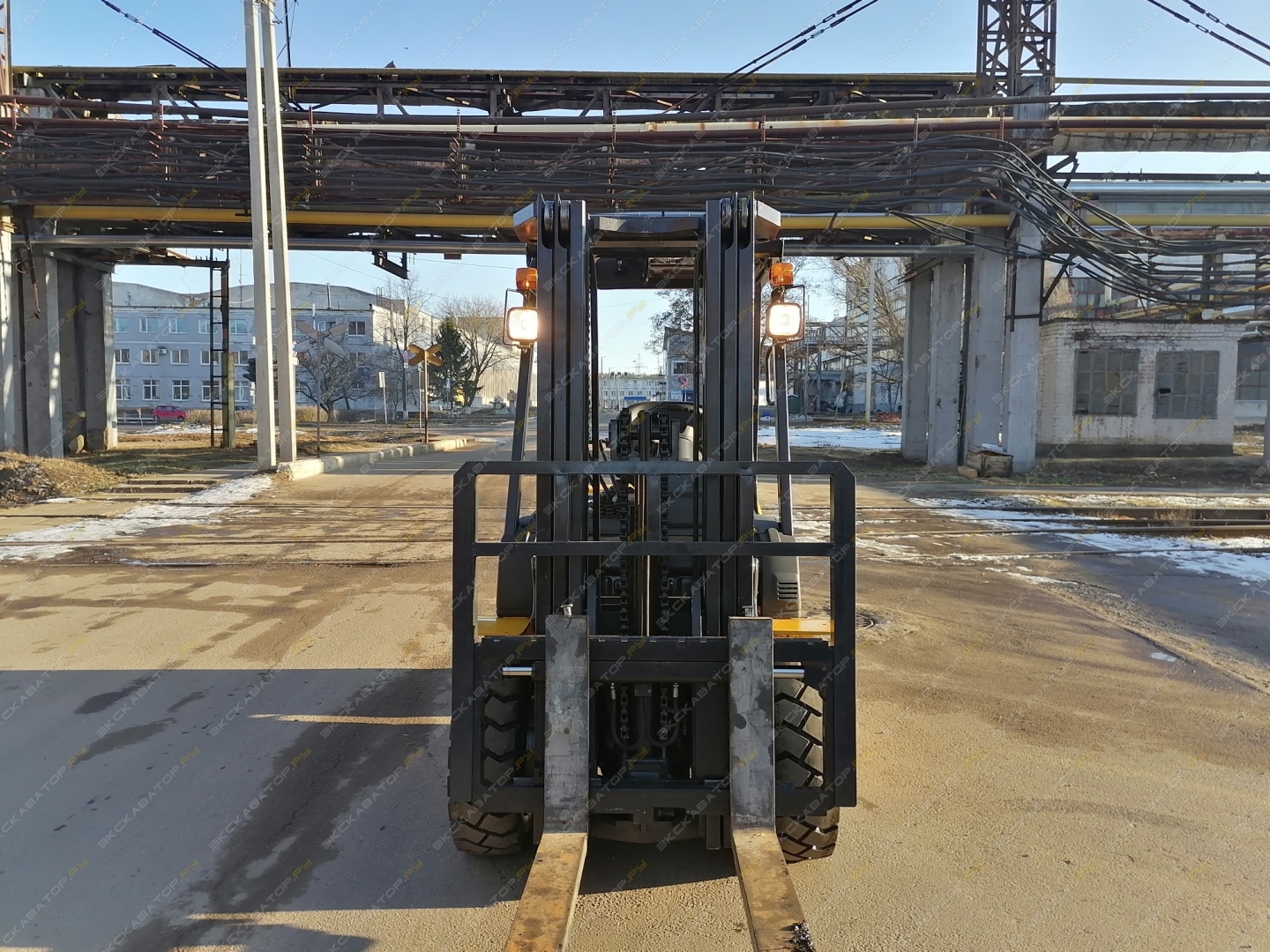Komatsu FD30T-17 [6]