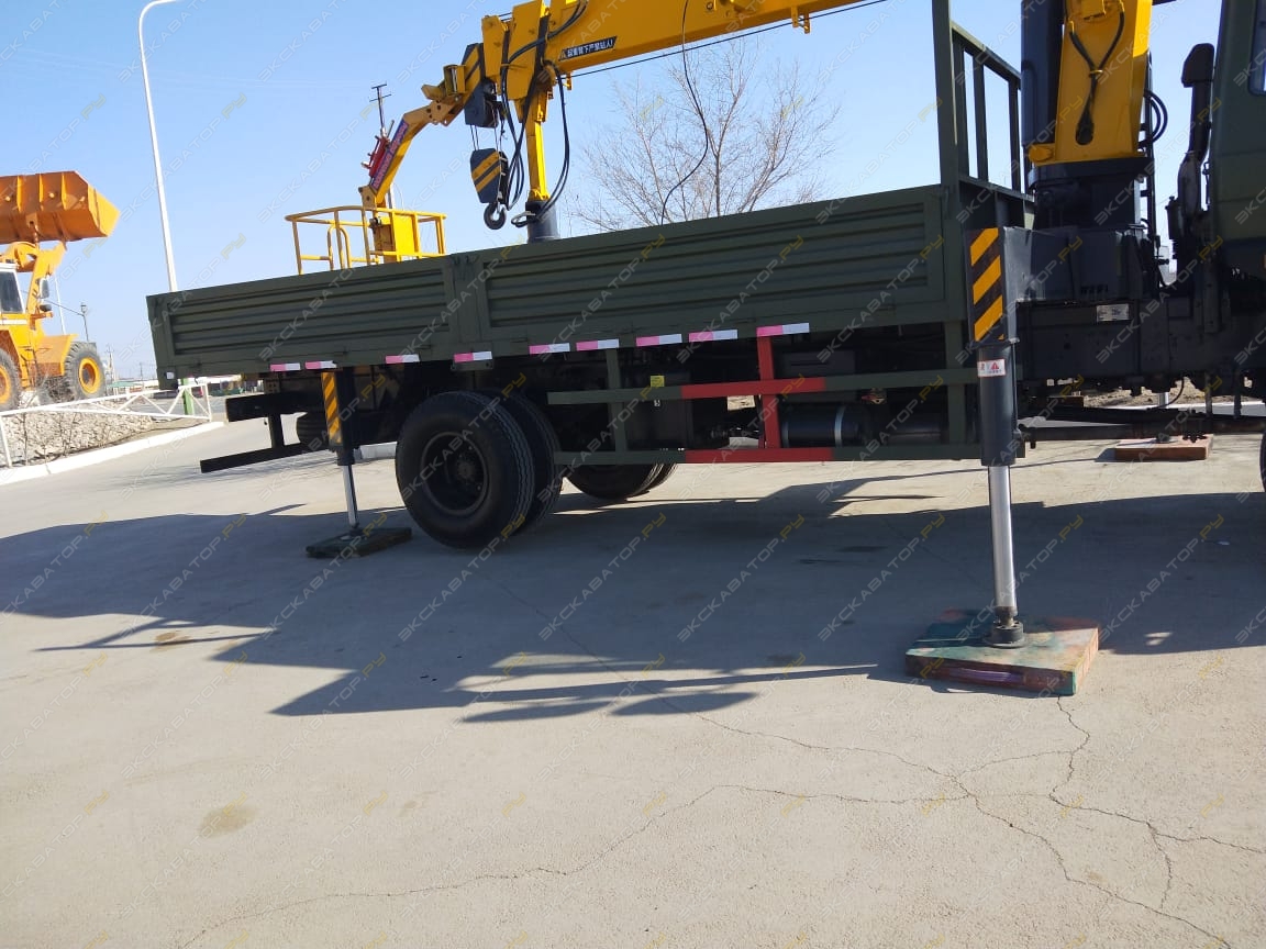 DongFeng KJ5208JSQ [6]