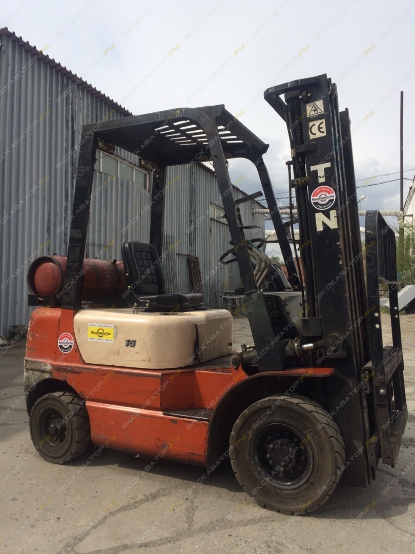 Komatsu FD18T-21 [5]