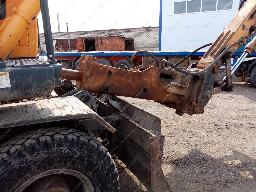 Hyundai R170W-9S [7]