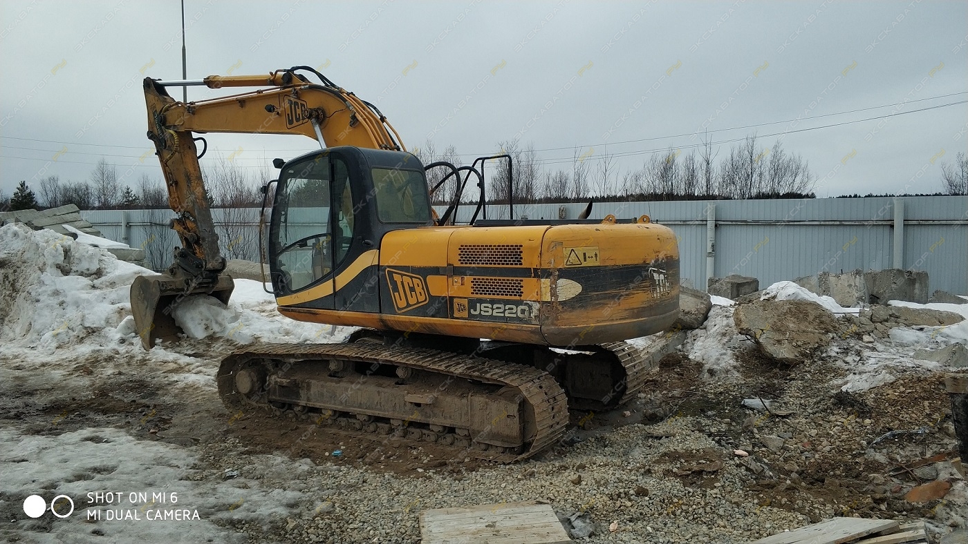 JCB JS 220 [1]