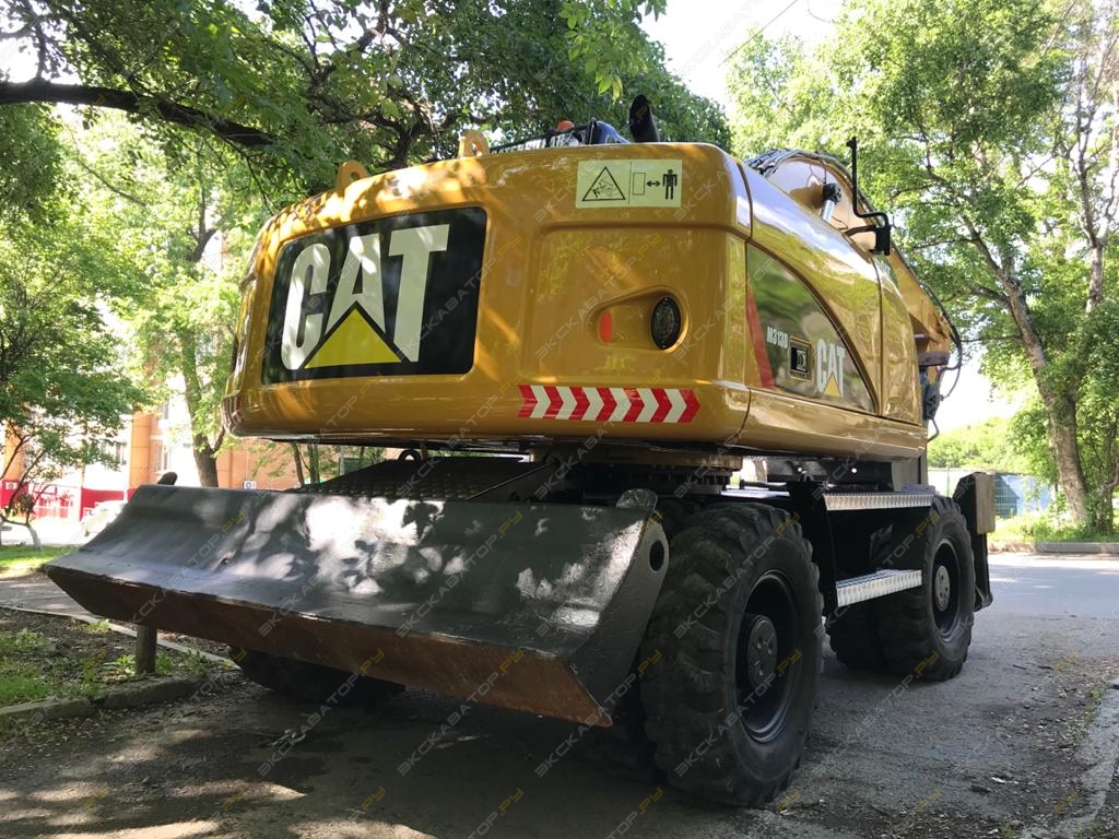 Caterpillar M313D [10]