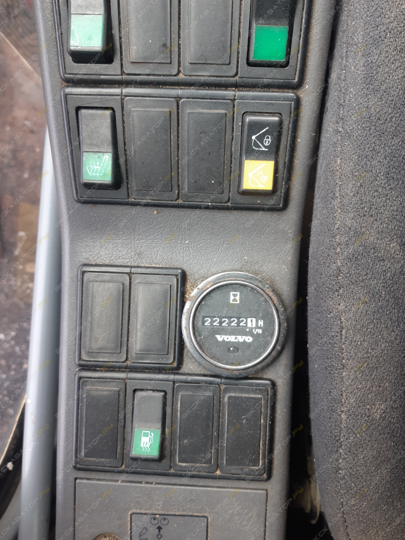 Volvo EC290B LC [6]