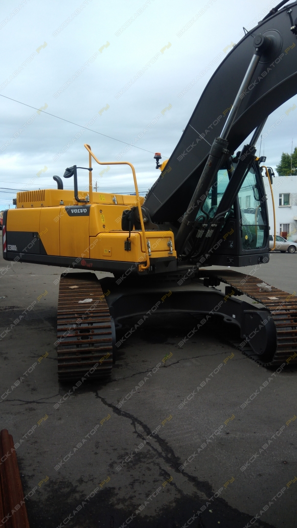 Volvo EC300DL [2]