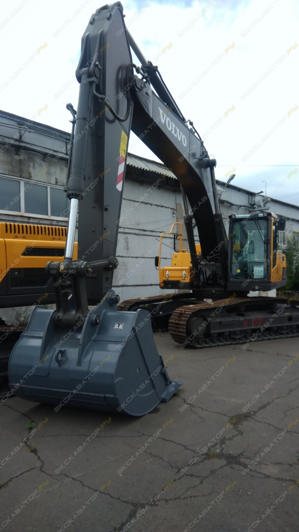 Volvo EC300DL [1]