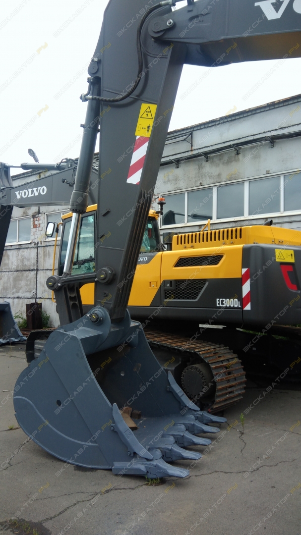 Volvo EC300DL [3]