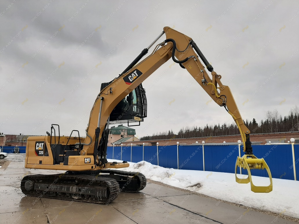 Caterpillar 320C MH Waste Handler [1]