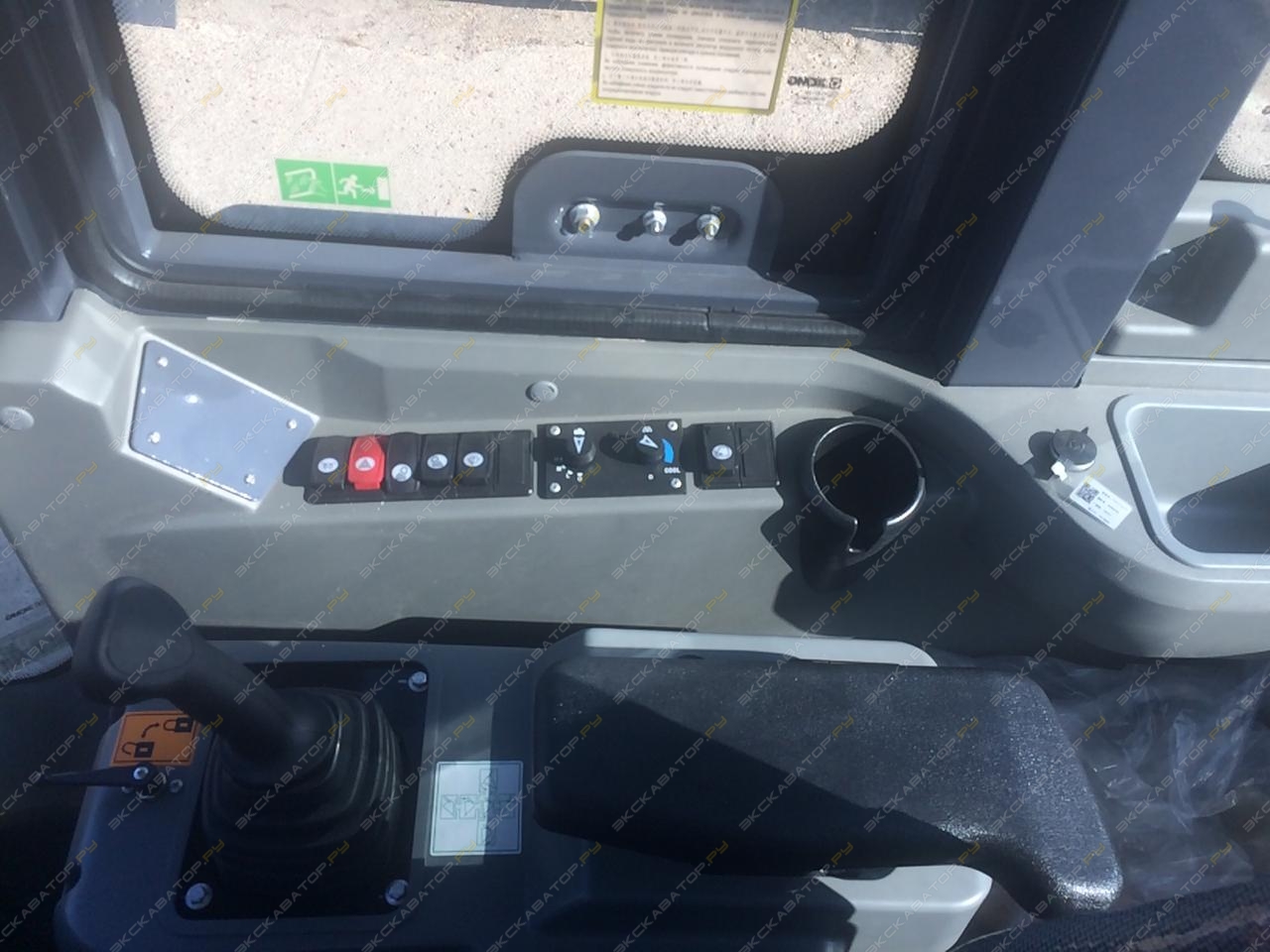 XCMG LW330FN [6]