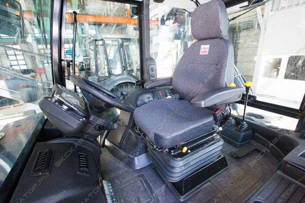 UMG TLB 825 [1]