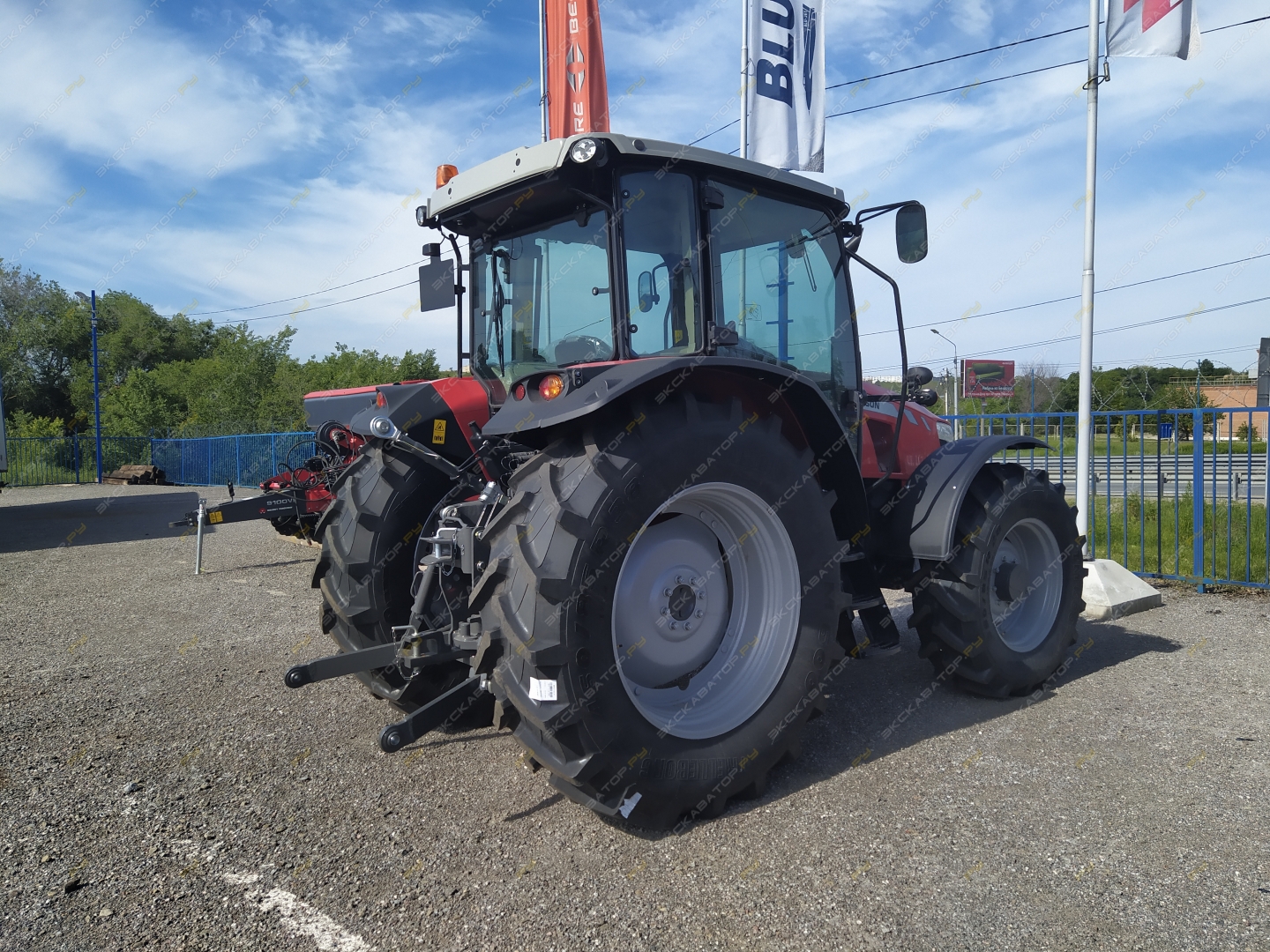 Massey Ferguson MF 6713 [2]