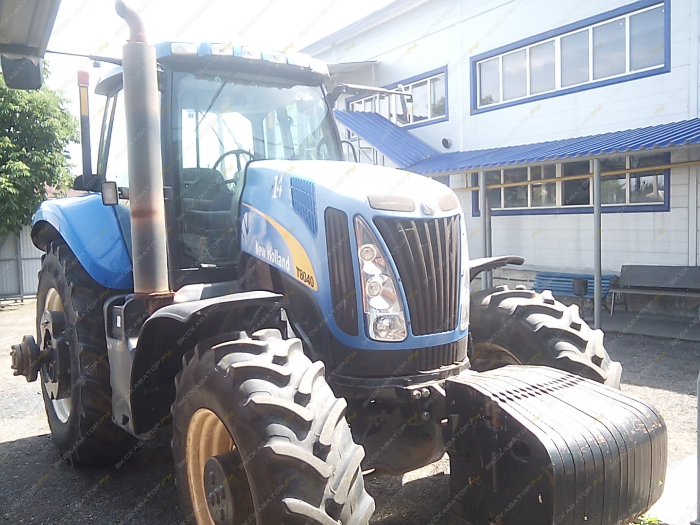 New Holland T8040 [0]