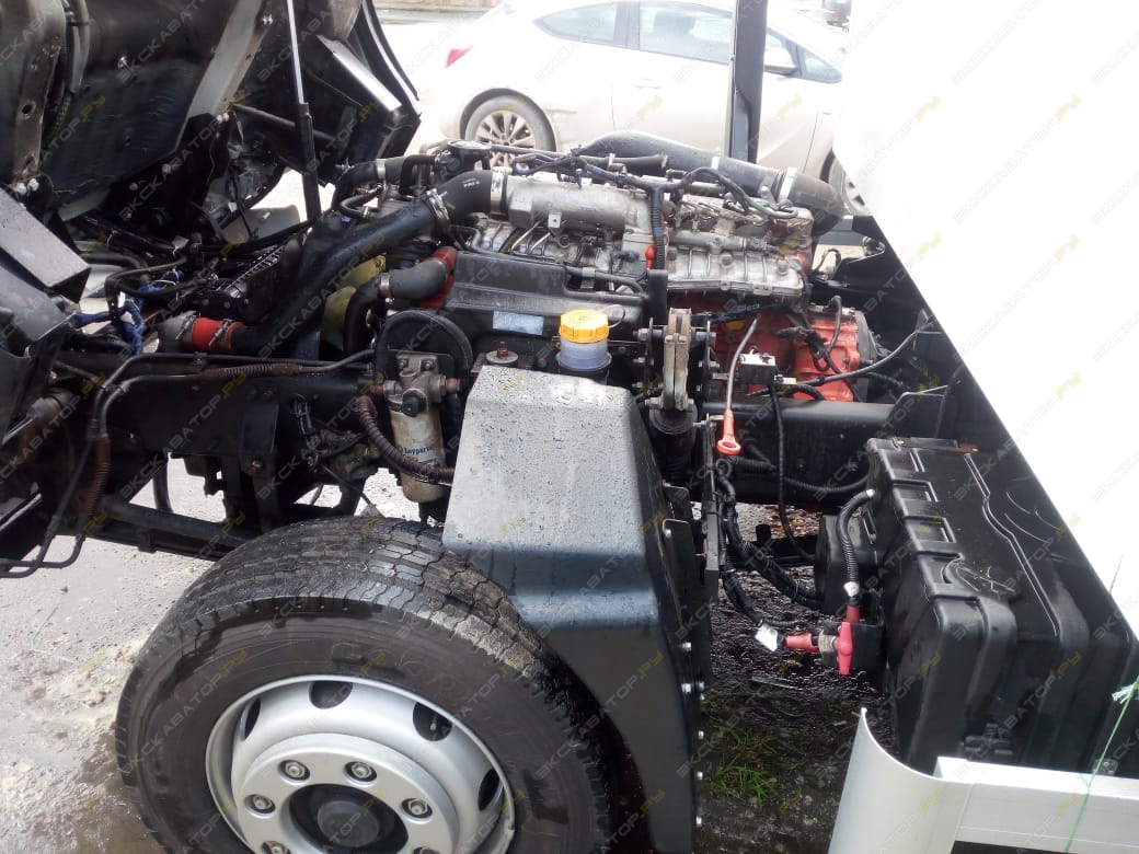 Ashok Leyland Boss 1223 [7]