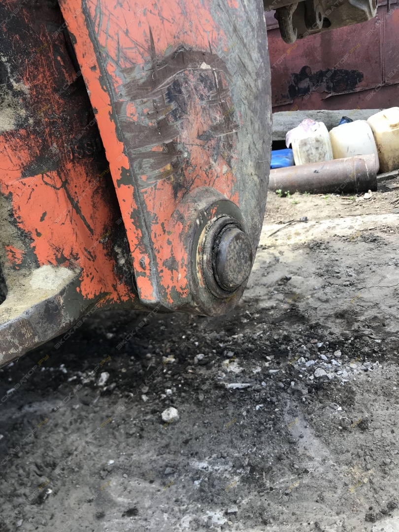 JCB 4CX [33]