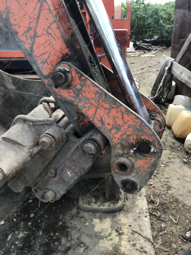 JCB 4CX [29]