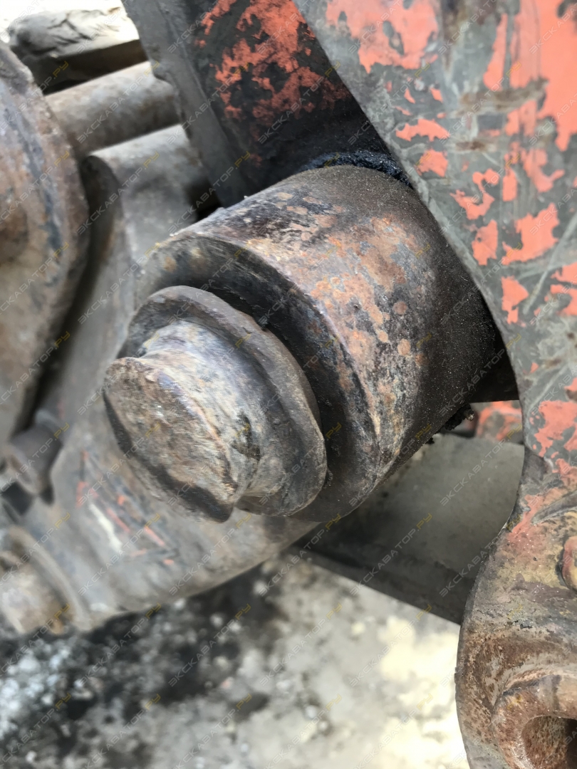 JCB 4CX [27]