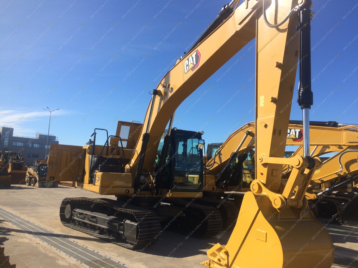 Caterpillar 320 [0]