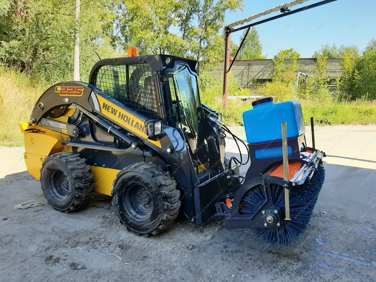 New Holland L225 [0]