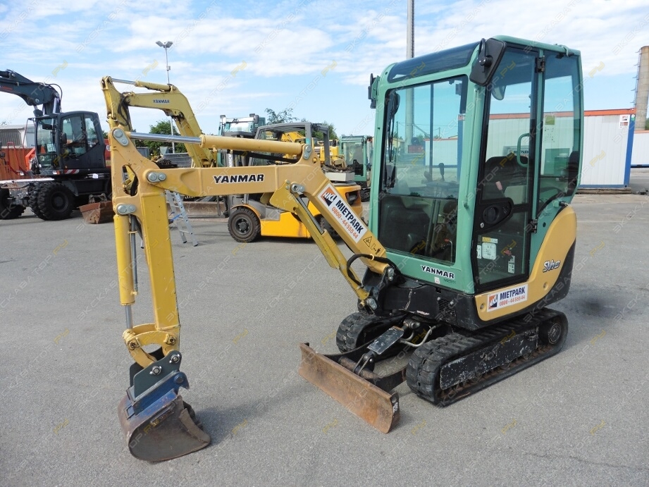 Yanmar B37-2 [0]