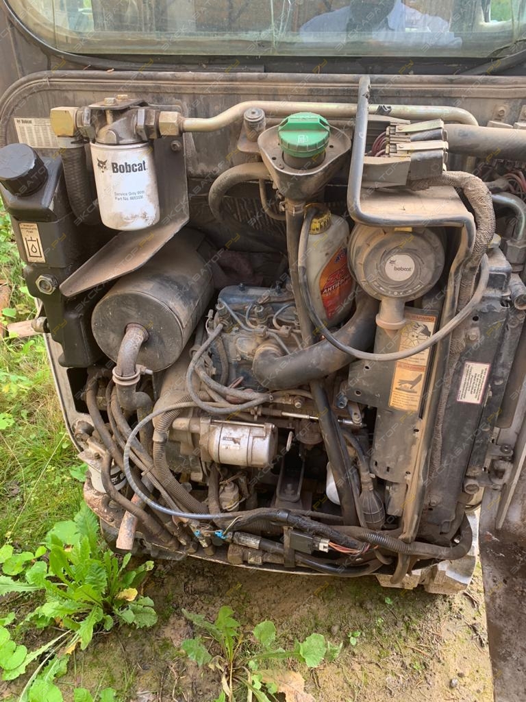 Bobcat 320 [14]
