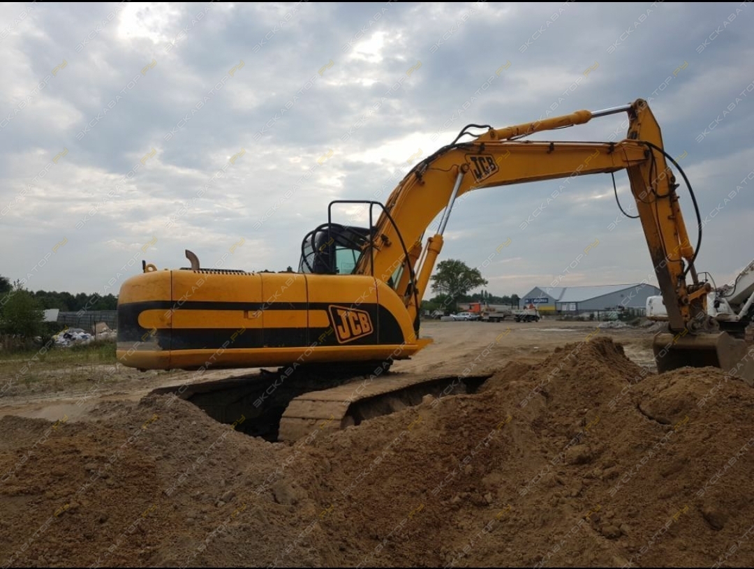 JCB JS 210 [3]