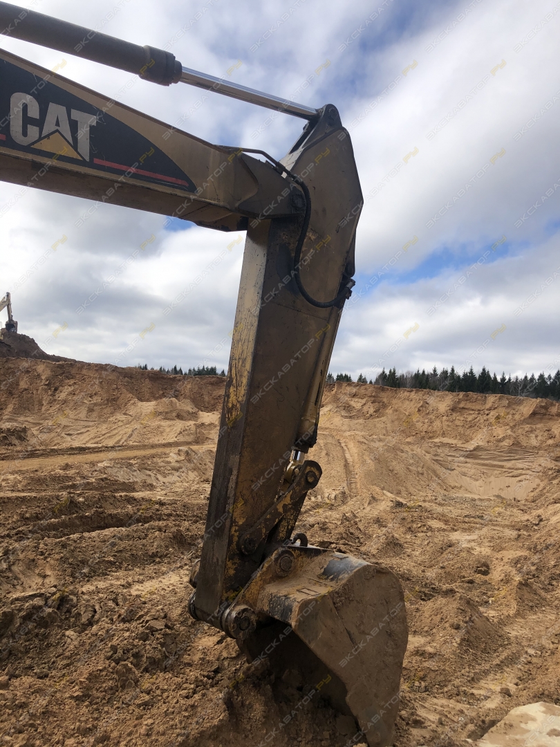 Caterpillar 324D L [2]