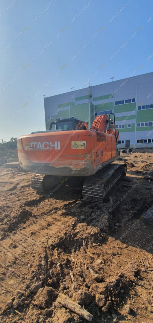 Hitachi ZAXIS 200 [12]