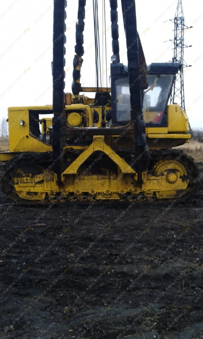 Komatsu D355C [3]