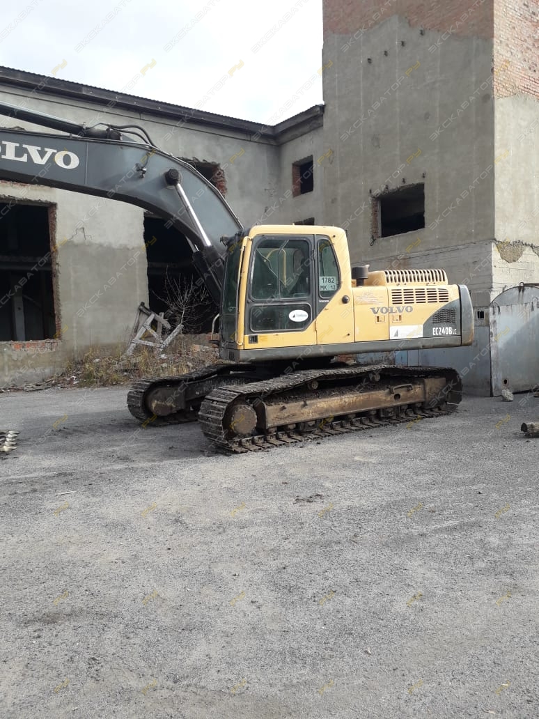 Volvo EC240B LC [1]