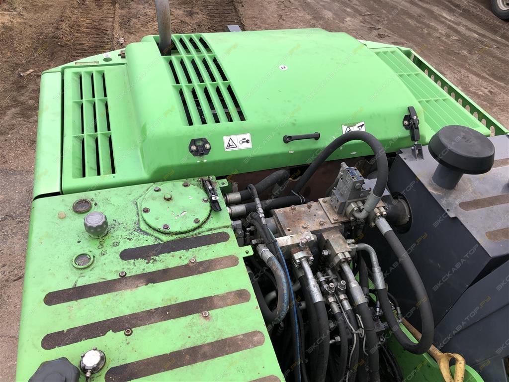 Atlas 225 LC [11]