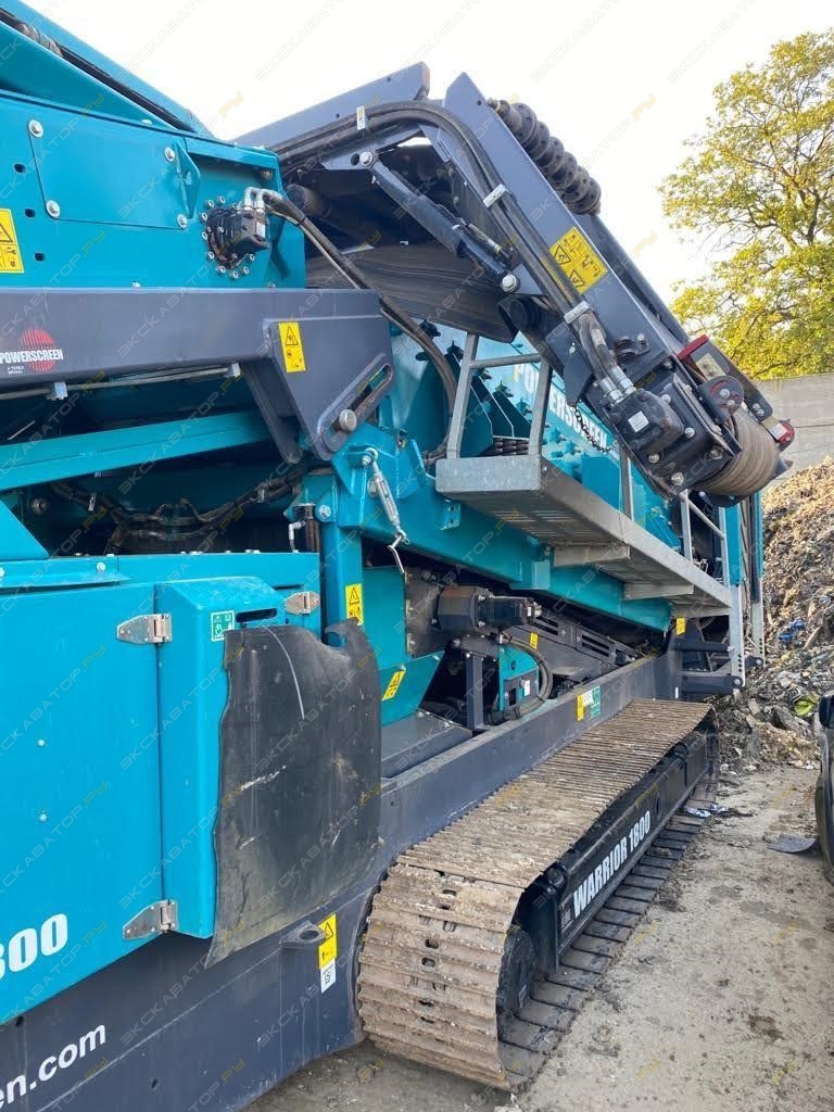 Powerscreen Warrior 1800 [7]