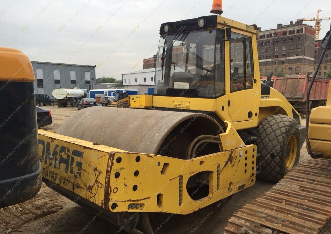 Bomag BW 219 D-4 [1]