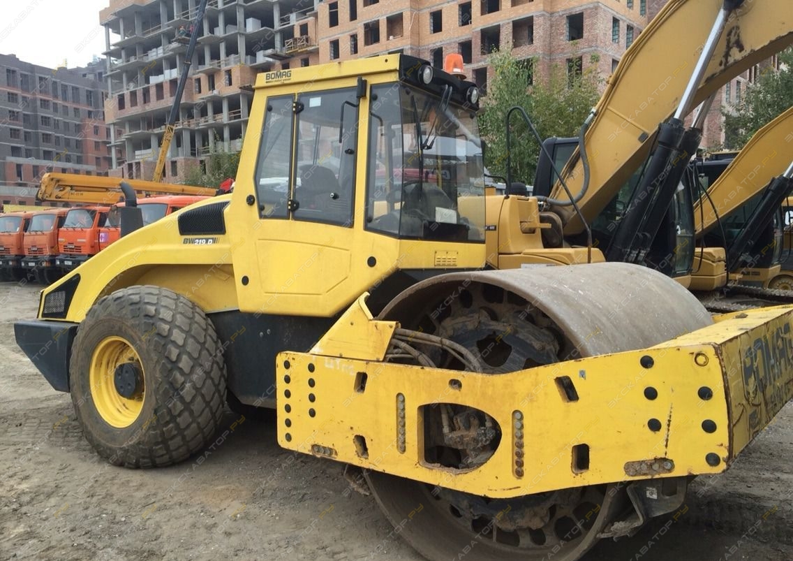 Bomag BW 219 D-4 [3]