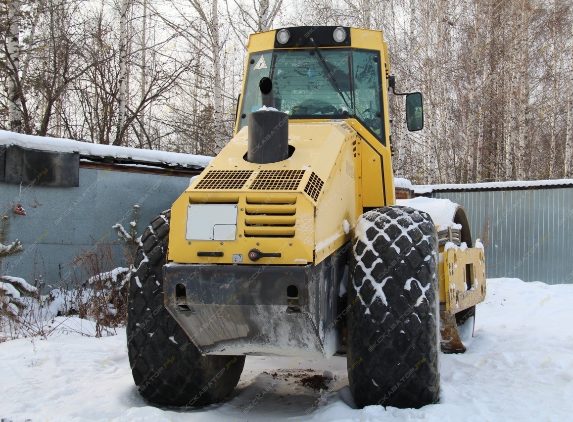 Bomag BW 213 D-40 [1]