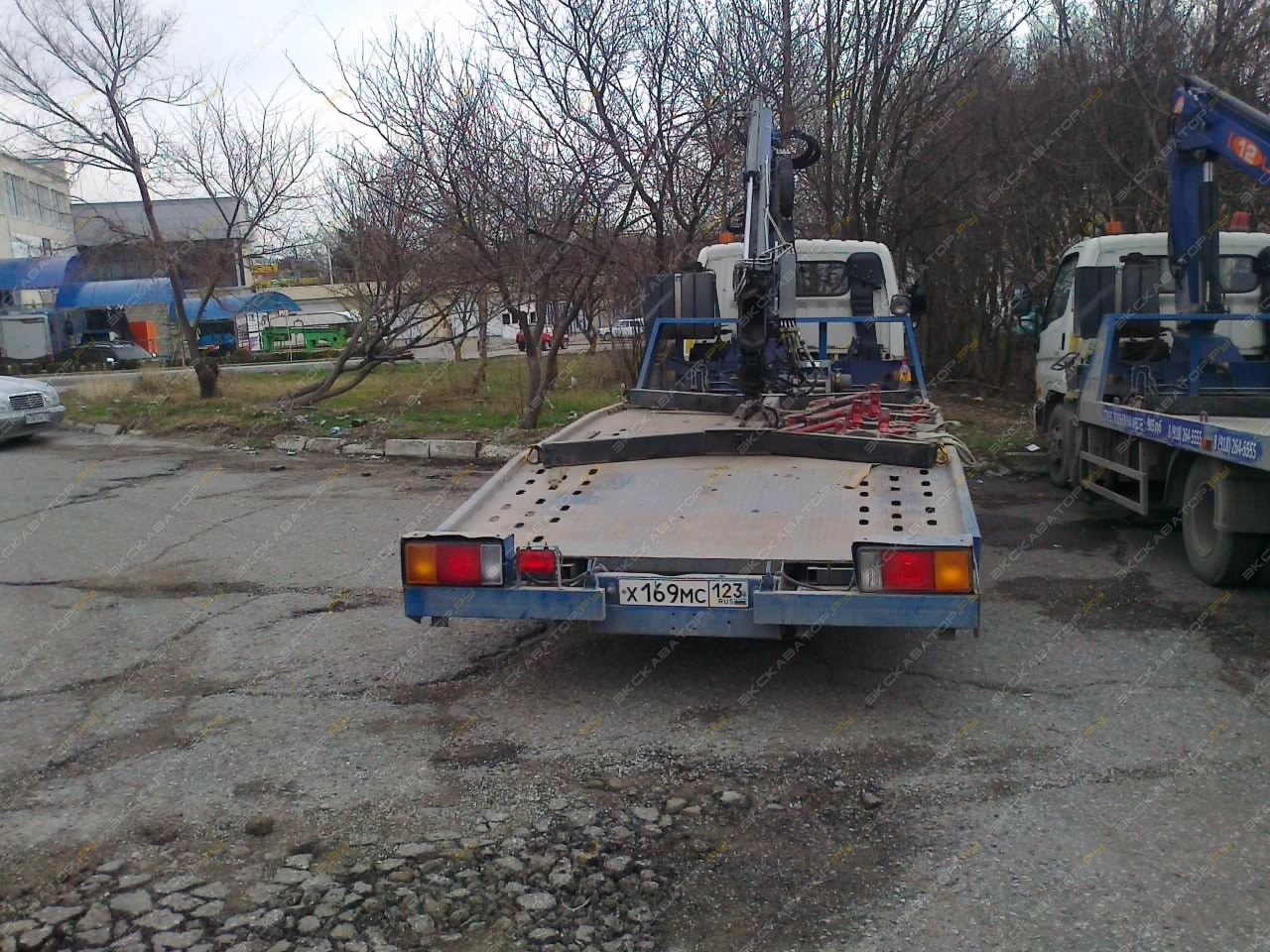 Hyundai HD-78 (сдвиж. платф. и КМУ) [19]