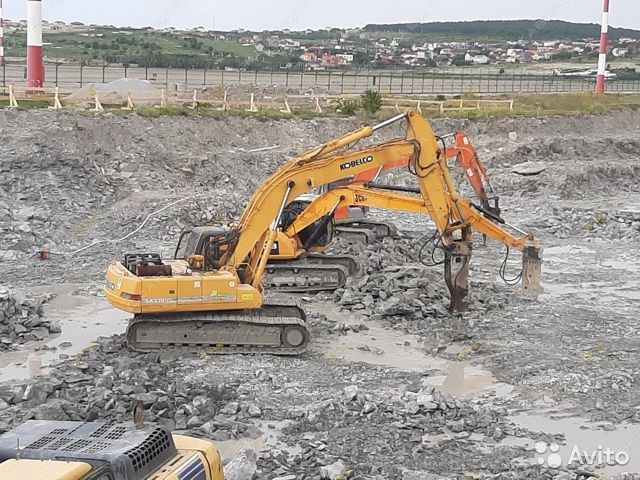 Kobelco SK330LC DYNAMIC ACERA [0]