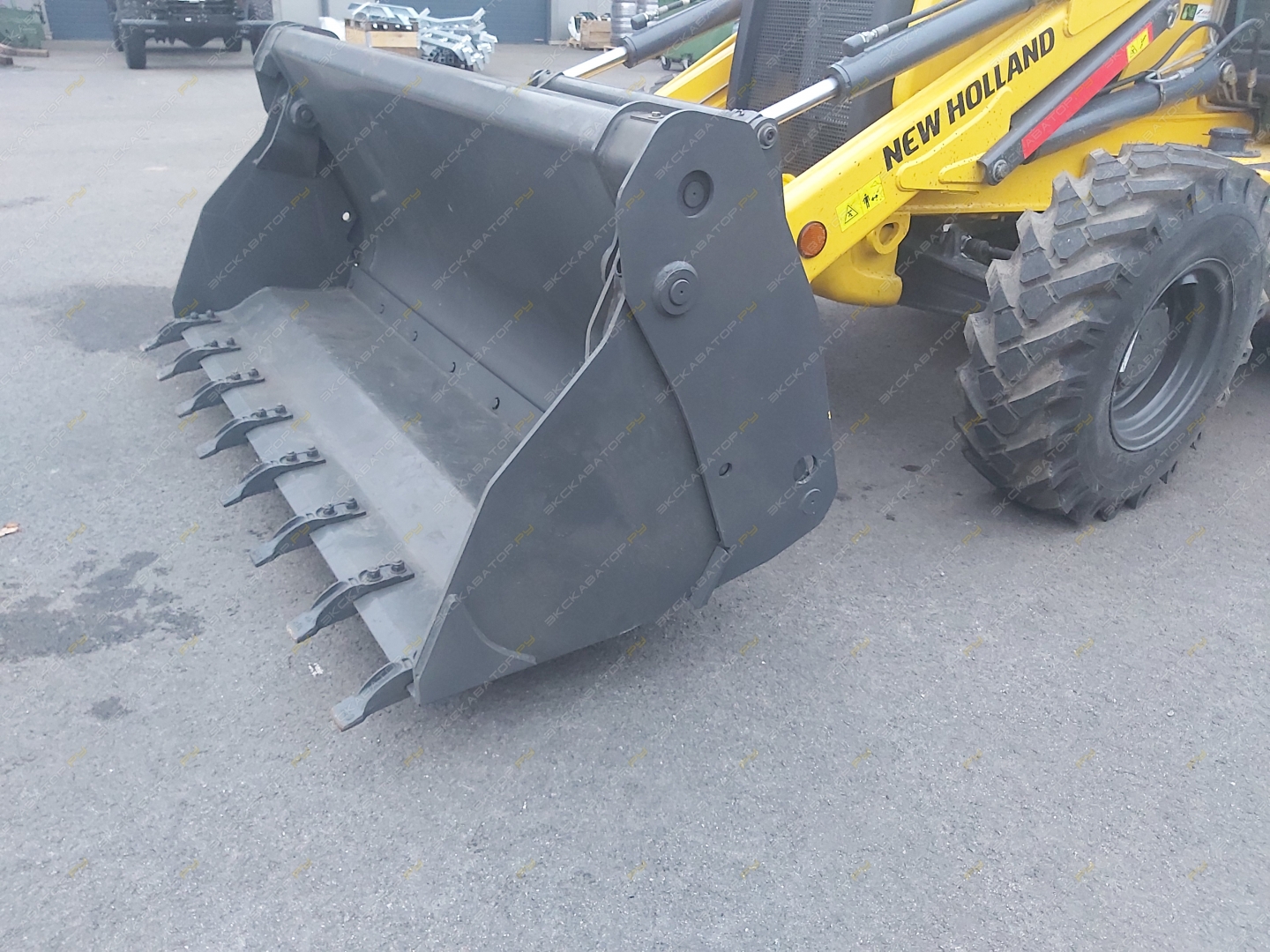 New Holland B80B [5]