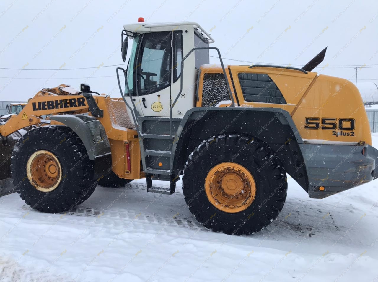 Liebherr L 550 2plus2 [2]