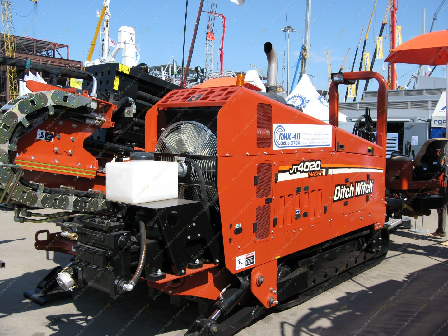 Ditch Witch JT100 Mach1 [1]