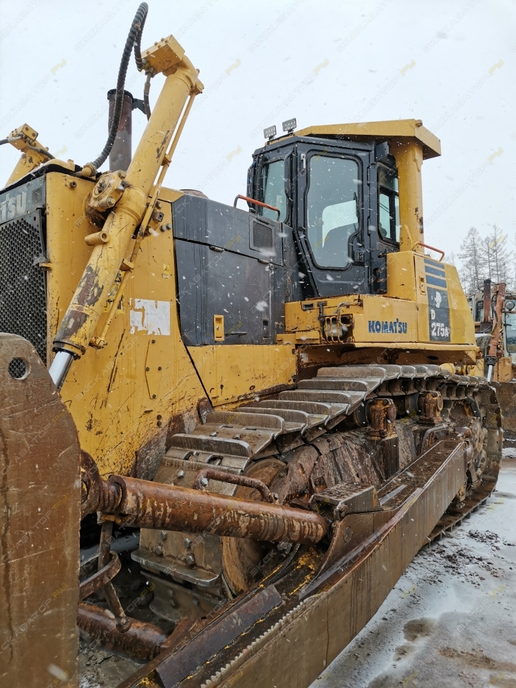 Komatsu D275A-5 [3]