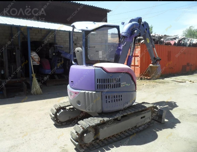 Komatsu PC30UU [1]