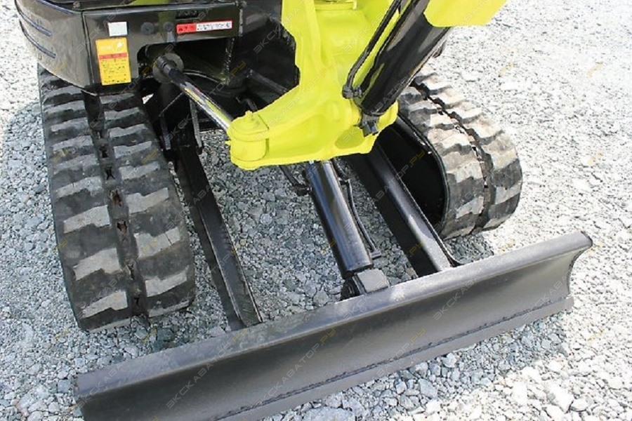Yanmar VIO30 [13]