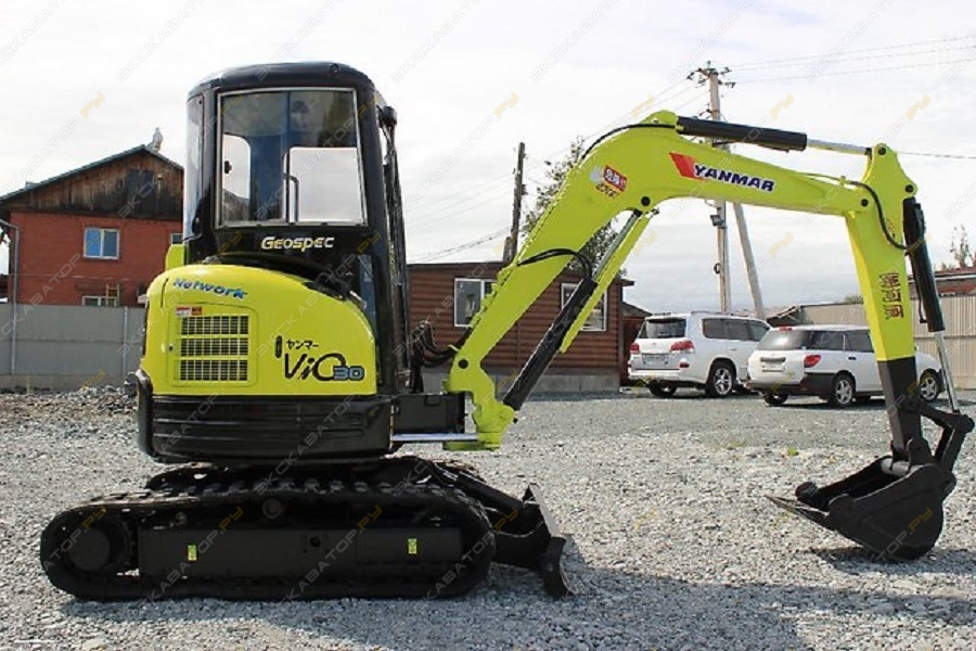 Yanmar VIO30 [2]