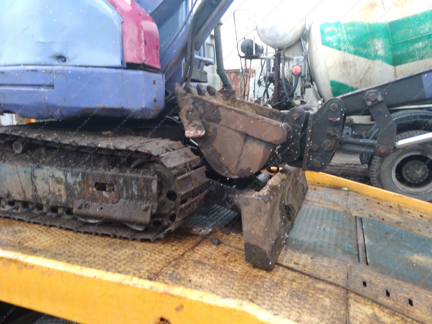 Komatsu PC28UU [1]