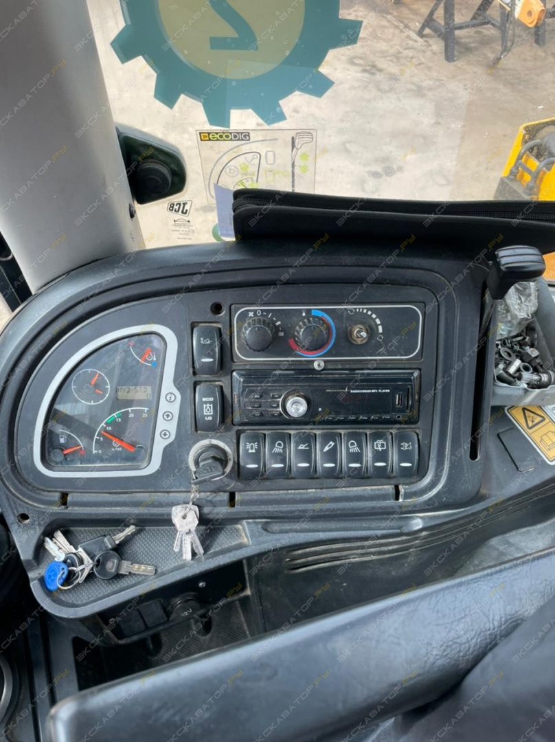 JCB 3CX [1]