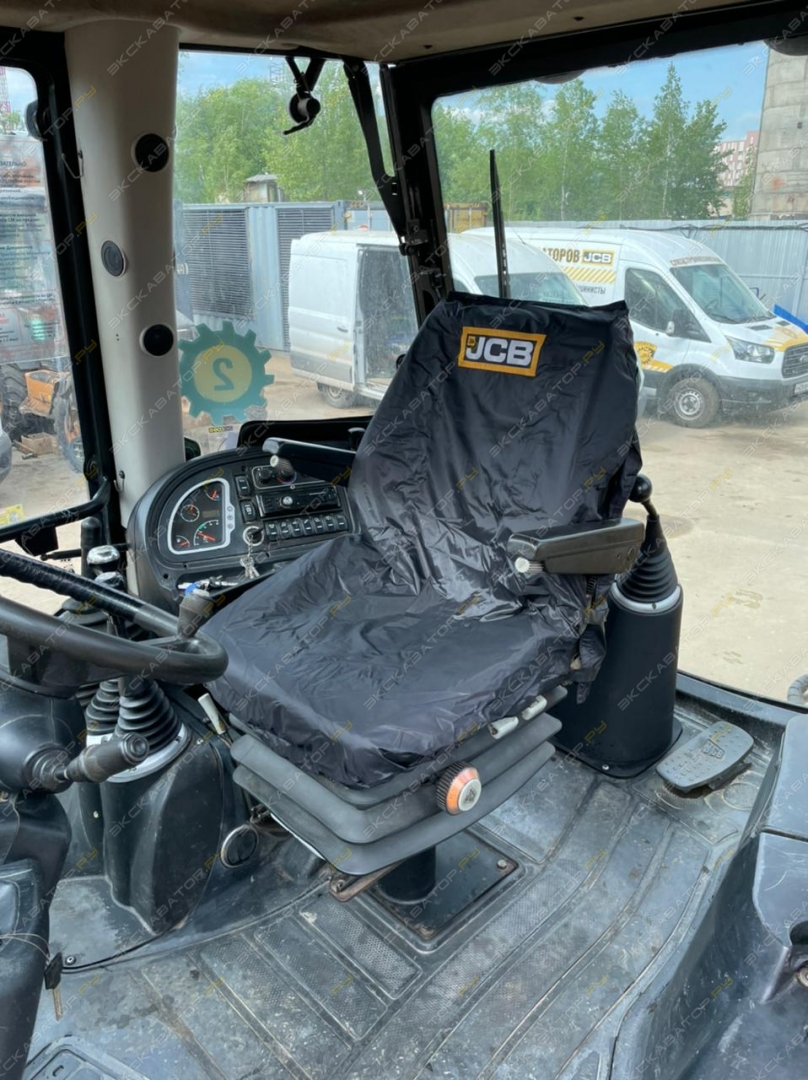 JCB 3CX [3]