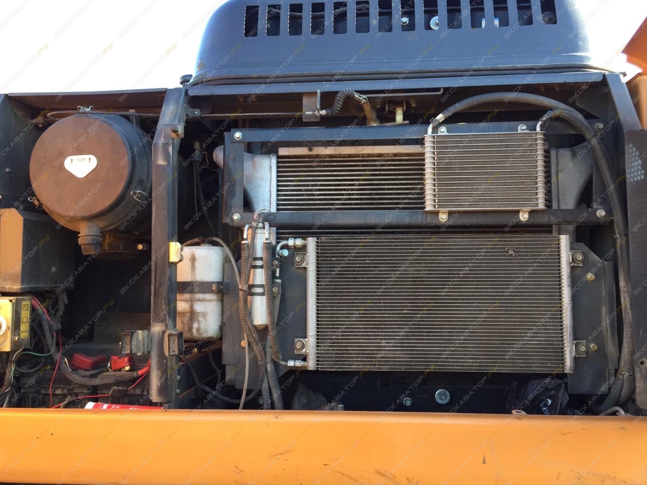 Case CX290B [13]