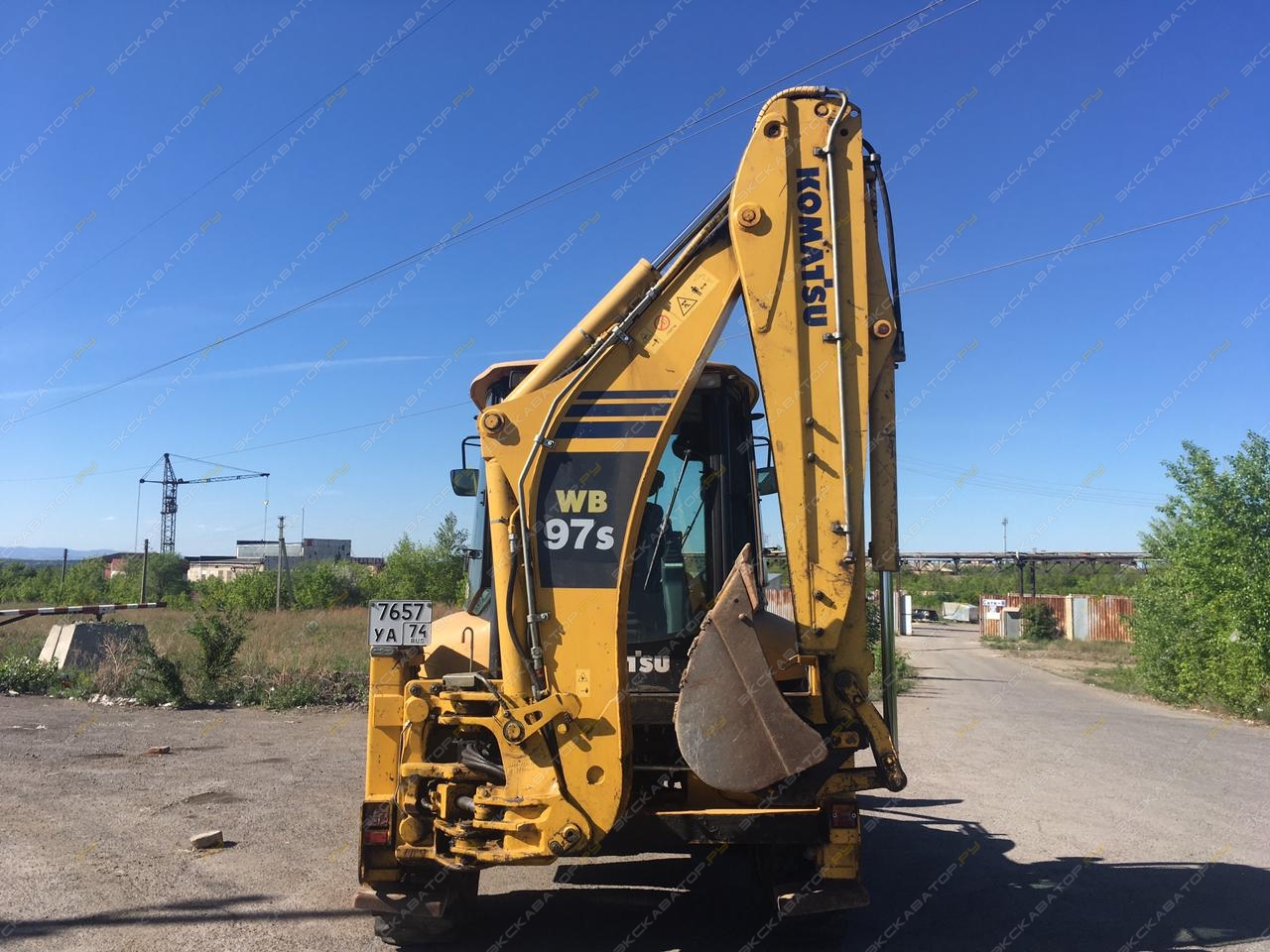 Komatsu WB97S-5E0 [3]